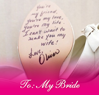 wedding day bride note on heels