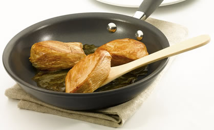 Detox Your Home: Avoid Nonstick Pans