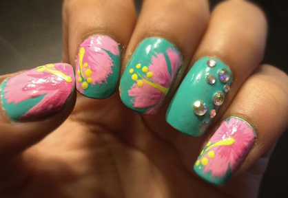 Summer Nail Art Hibiscus Flower