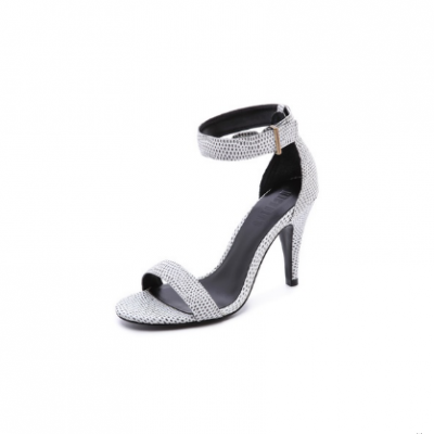 Strappy Leather Sandals | LadyLUX - Online Luxury Lifestyle, Technology and Fashion Magazine