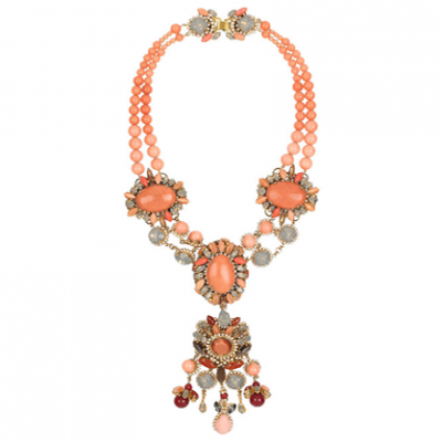 Swarovski crystal necklace | LadyLUX - Online Luxury Lifestyle, Technology and Fashion Magazine